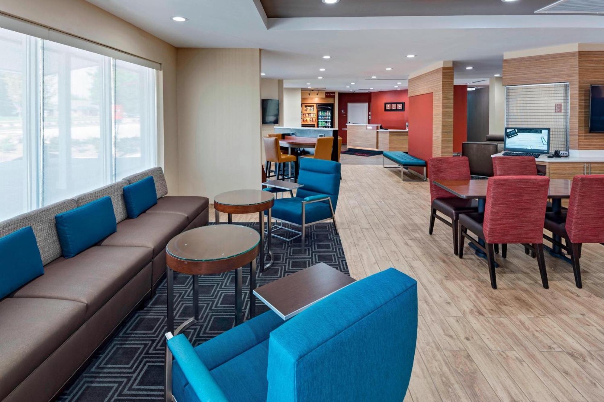 Towneplace Suites By Marriott Baton Rouge Port Allen Bagian luar foto